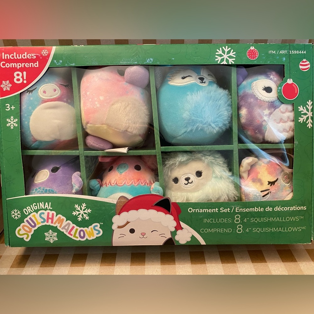 SQUISHMALLOWS - SET OF 8 - 4” Ornaments/ Stffed Animals 2003 Holiday Edition